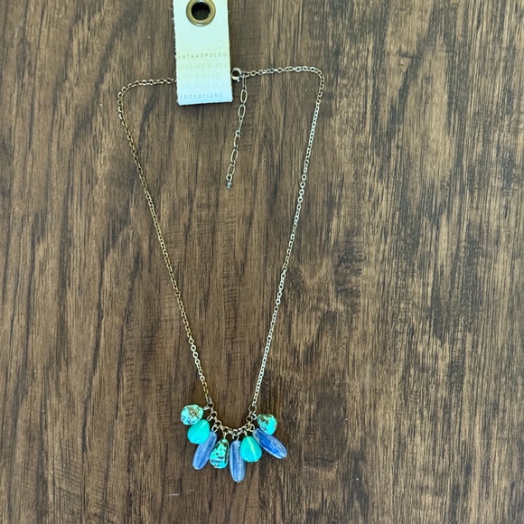 Anthropologi beautiful necklace - Picture 2 of 7